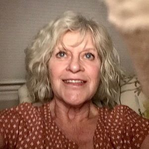 Meet your Posher, Louise